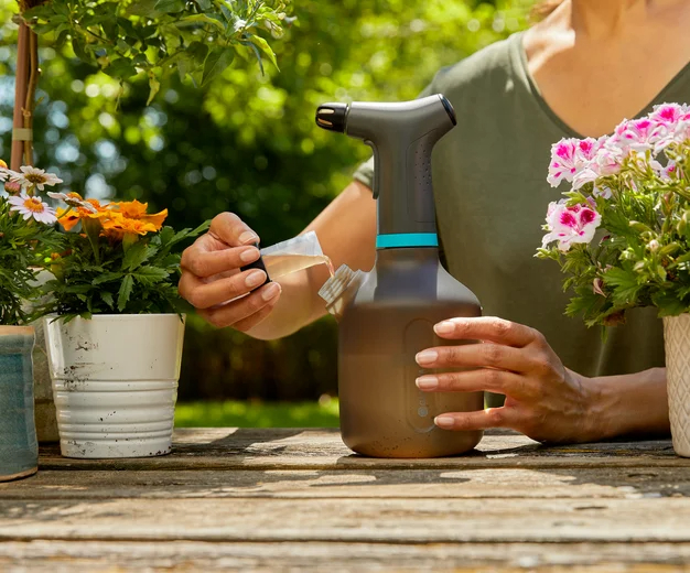 Pulvérisateur sur batterie à gâchette EasyPump 1L - GARDENA - 11114-20