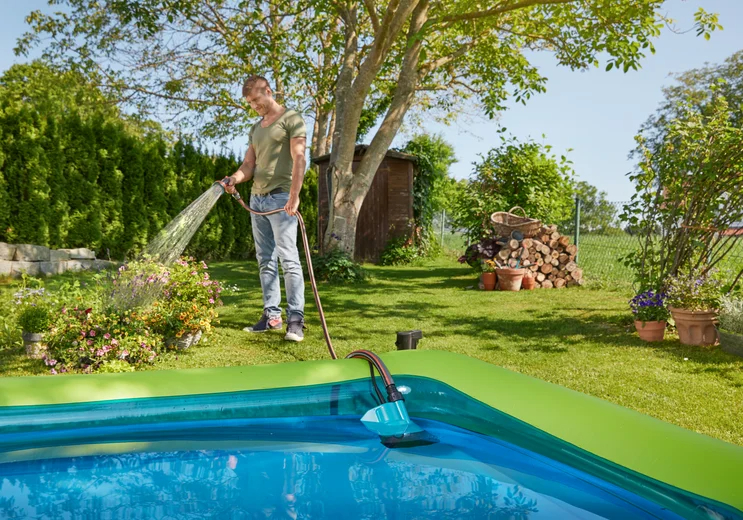 Pompe immergée pour eaux claires 200/2 18V P4A avec batterie - GARDENA - 14600-20