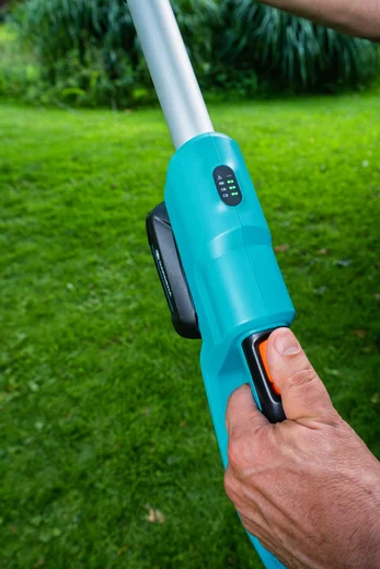 Taille -haies sur perche THS42/18V P4A sans batterie - GARDENA - 14732-55