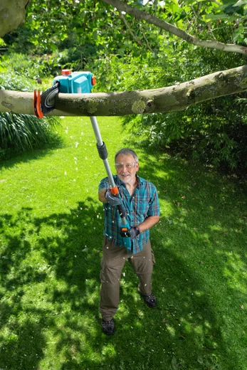 Elagueuse sur perche TCS 20/18V P4A sans batterie - GARDENA - 14770-55