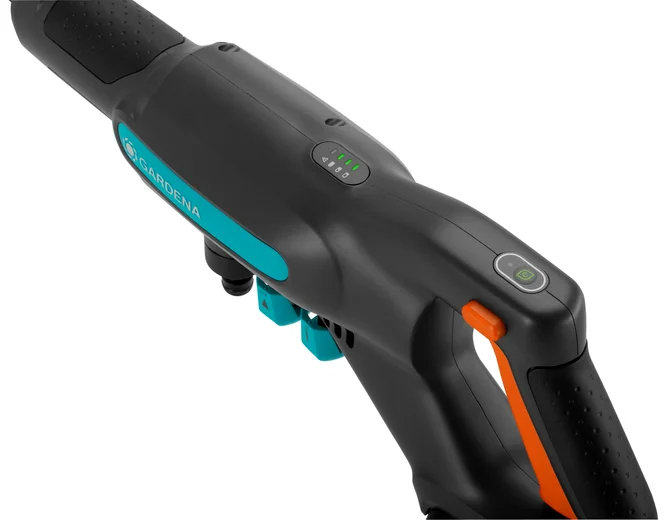 Nettoyeur moyenne pression AquaClean 24/18V P4A avec batterie - GARDENA - 14800-20