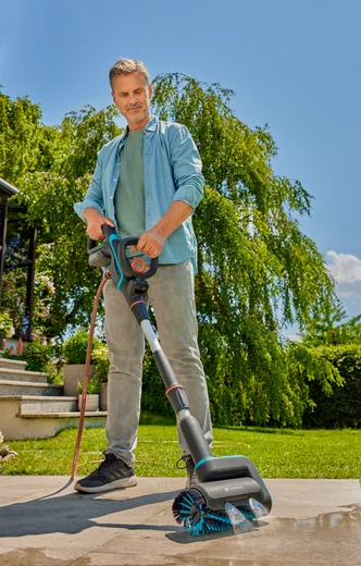 Brosse rouleau à poils durs pour nettoyeur de terrasse AquaBrush - GARDENA - 14849-20