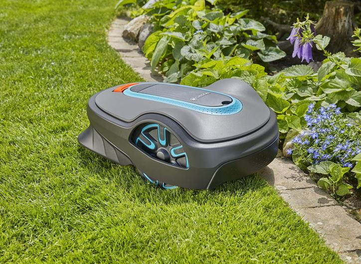 Tondeuse GARDENA robot connectée Bluetooth SILENO life 750 - 1510126