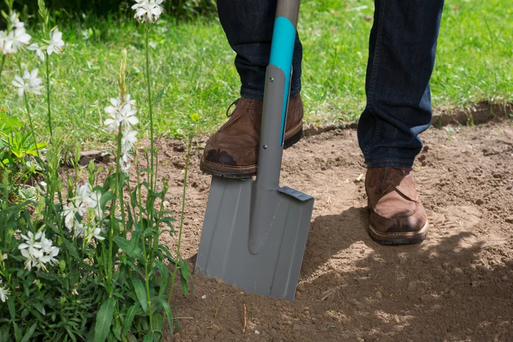 Bêche à bord droit NatureLine - GARDENA - 17000-20