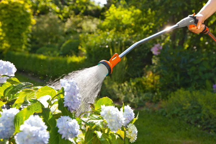 Fusil-arrosoir avec régulateur Classic - GARDENA - 18332-20