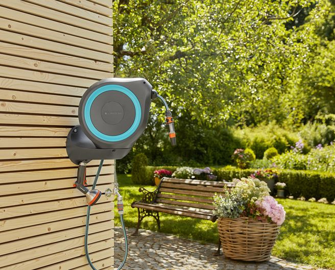 Dévidoir automatique mural RollUp GARDENA S 15 m - 1860020