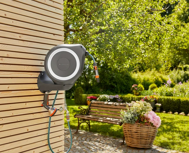 Dévidoir automatique mural RollUp M 20 m - GARDENA (Blanc) - GARDENA - 18612-20