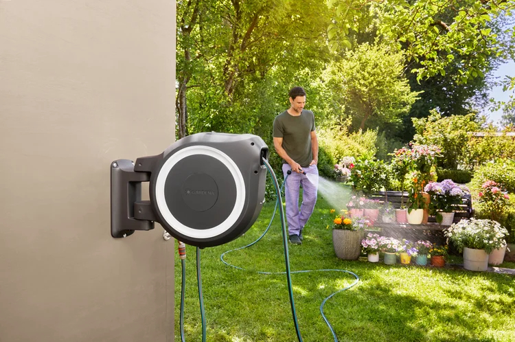 Dévidoir automatique mural RollUp M/L 25m - GARDENA (Blanc) - GARDENA - 18622-20