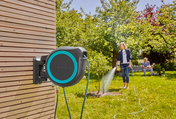 Dévidoir automatique mural RollUp L 30 m - GARDENA bleu turquoise - GARDENA - 18625-20