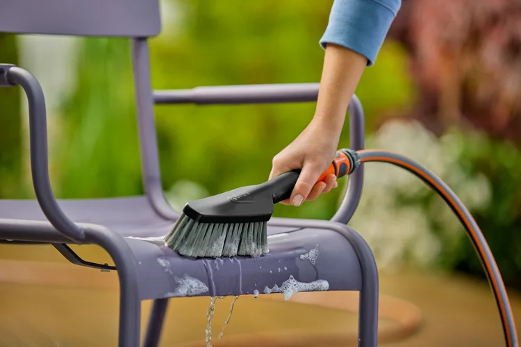 Brosse de lavage à main S souple Cleansystem pour petites surfaces - GARDENA - 18840-20
