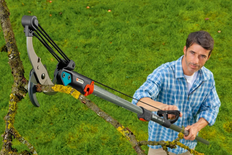 Echenilloir à enclume combisystem - GARDENA - 297-20