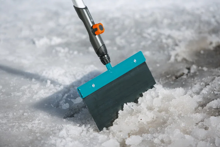 Grattoir à glace combisystem 30 cm - GARDENA - 3251-20