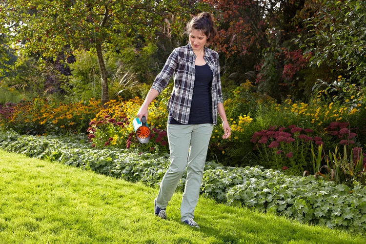 Epandeur à main - GARDENA - 3255-20