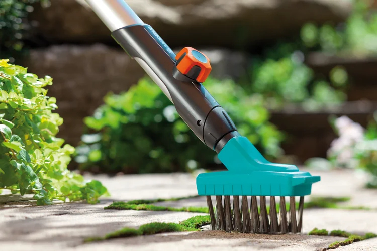 Brosse grattoir spéciale joints combisystem - GARDENA - 3605-20