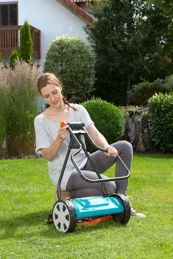 Tondeuse hélicoïdale Classic 330 - GARDENA - 4027-20