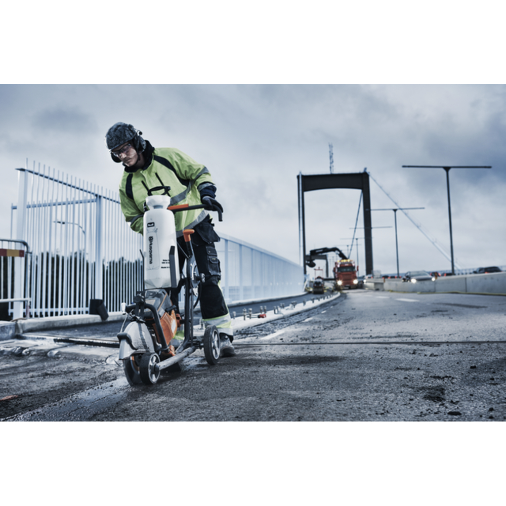 Découpeuse K 770 HUSQVARNA - 967 68 21-01