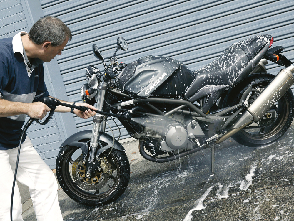 NETTOYEUR HAUTE PRESSION MAKITA 130 BAR 2300 W HW131