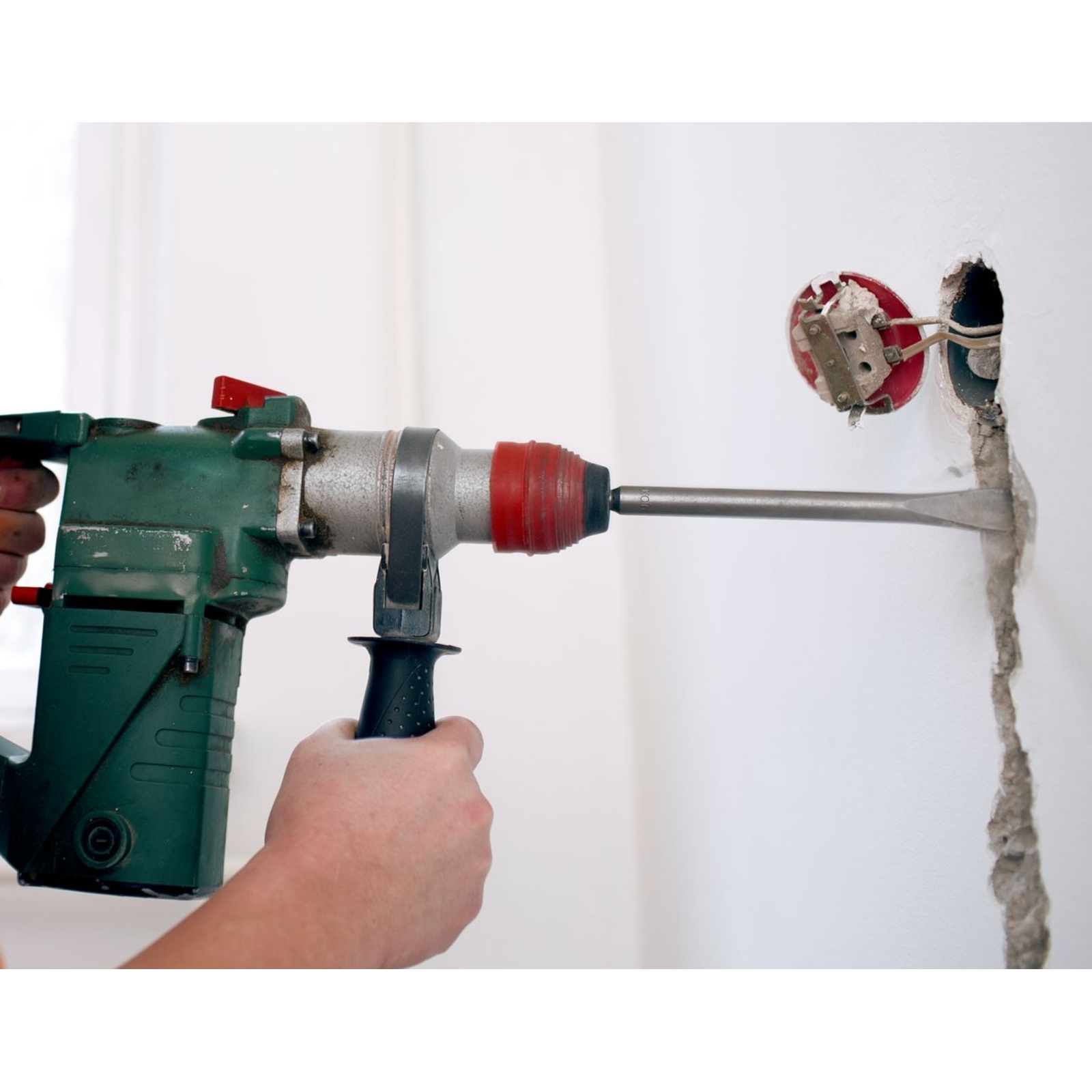 Burin-bêche largeur 40mm SDS-plus 250mm KNIPEX - 9R21225014
