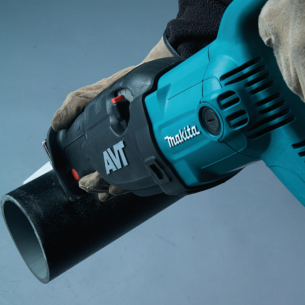 SCIE SABRE MAKITA 1510W SYSTEM AVT AVEC LAMES JR3070CTH