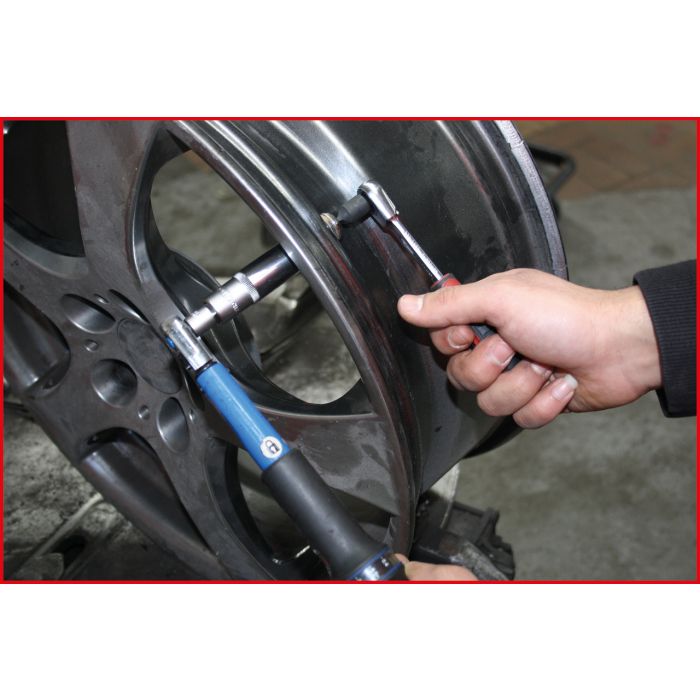 Douille pour valves acier KS TOOLS - 150.2028