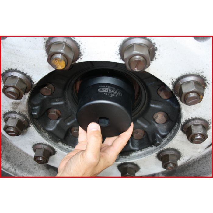 Douille pour écrou d'essieu Mercedes, 95 mm KSTOOLS - 4605615