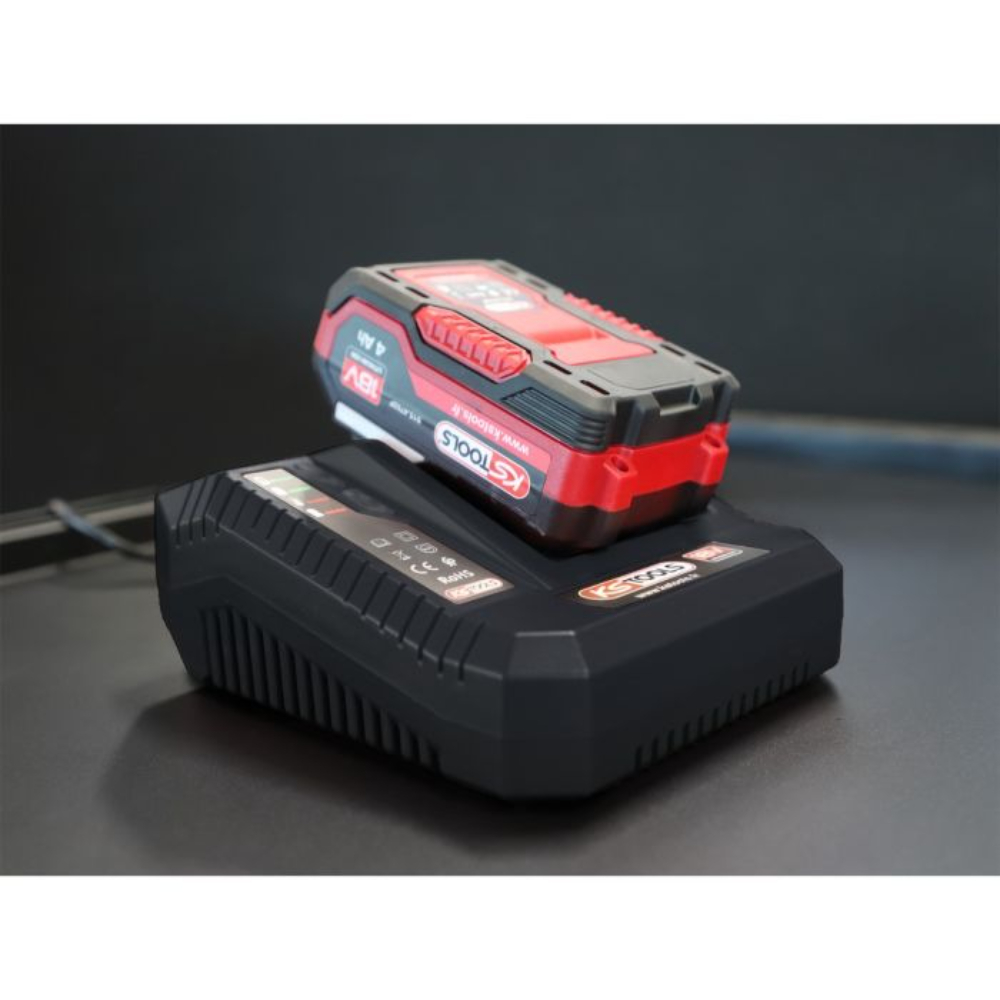 Chargeur rapide 18V 4A pour batteries 515.4702F et 515.4705F KS TOOLS - 515.4703F