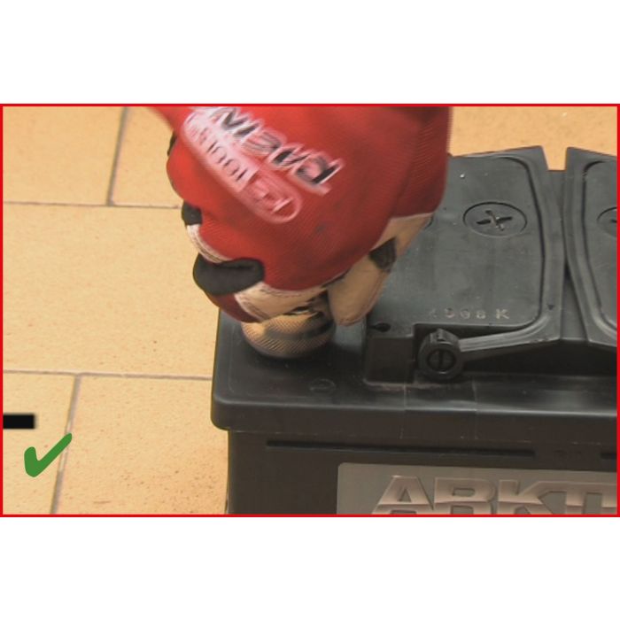 Brosse de nettoyage pour cosses de batterie 120 mm KS TOOLS - 700.1197