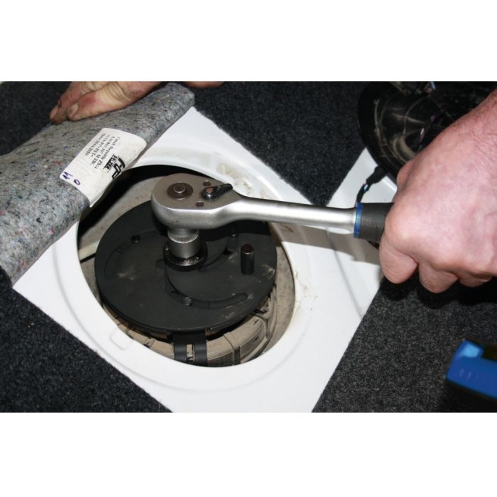 Clé universelle pour trappe de réservoir BRILLIANT TOOLS - KS TOOLS - BT536006