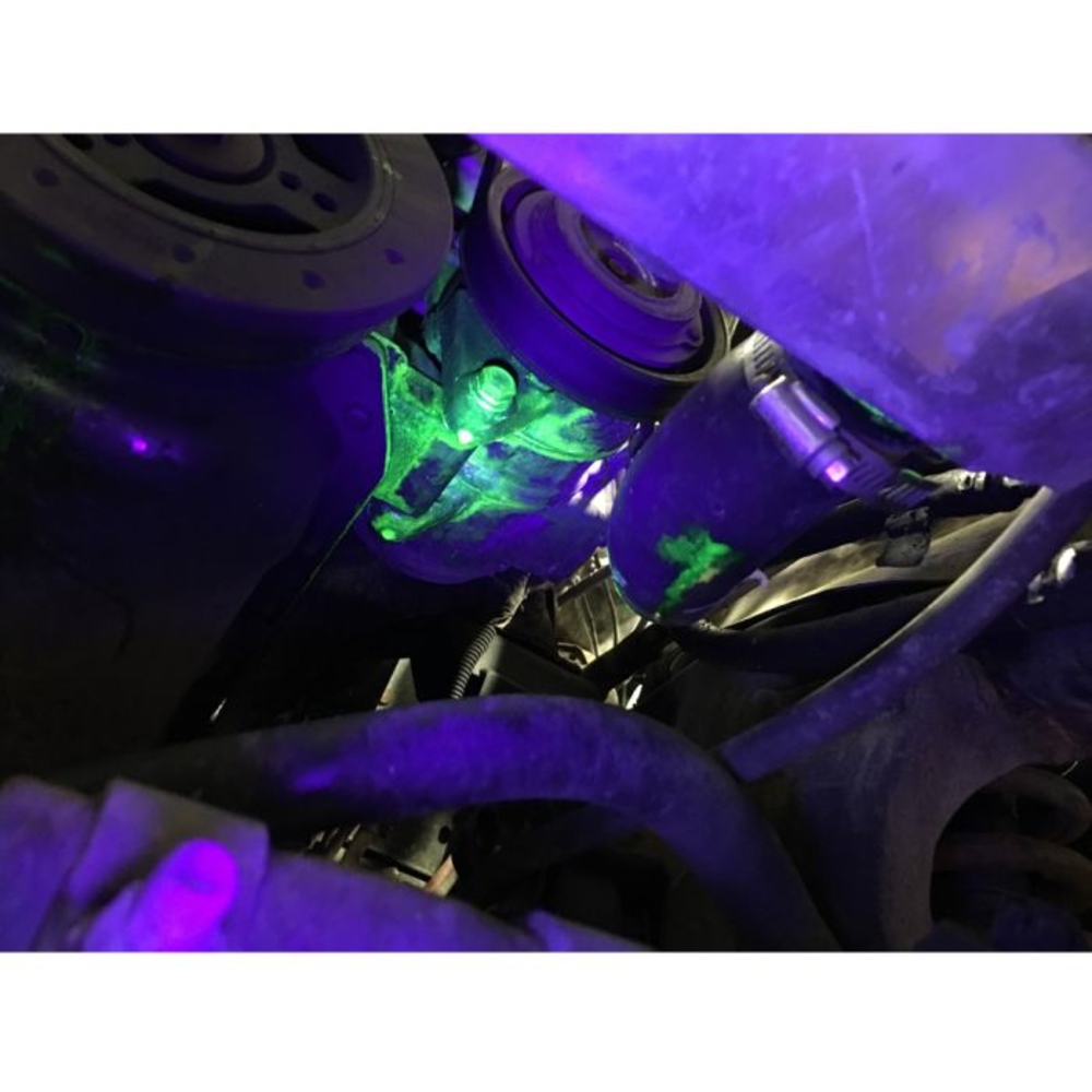 Coffret de lampe de poche UV pour détection de fuites 8 pcs BRILLIANT TOOLS - KS TOOLS - BT611020