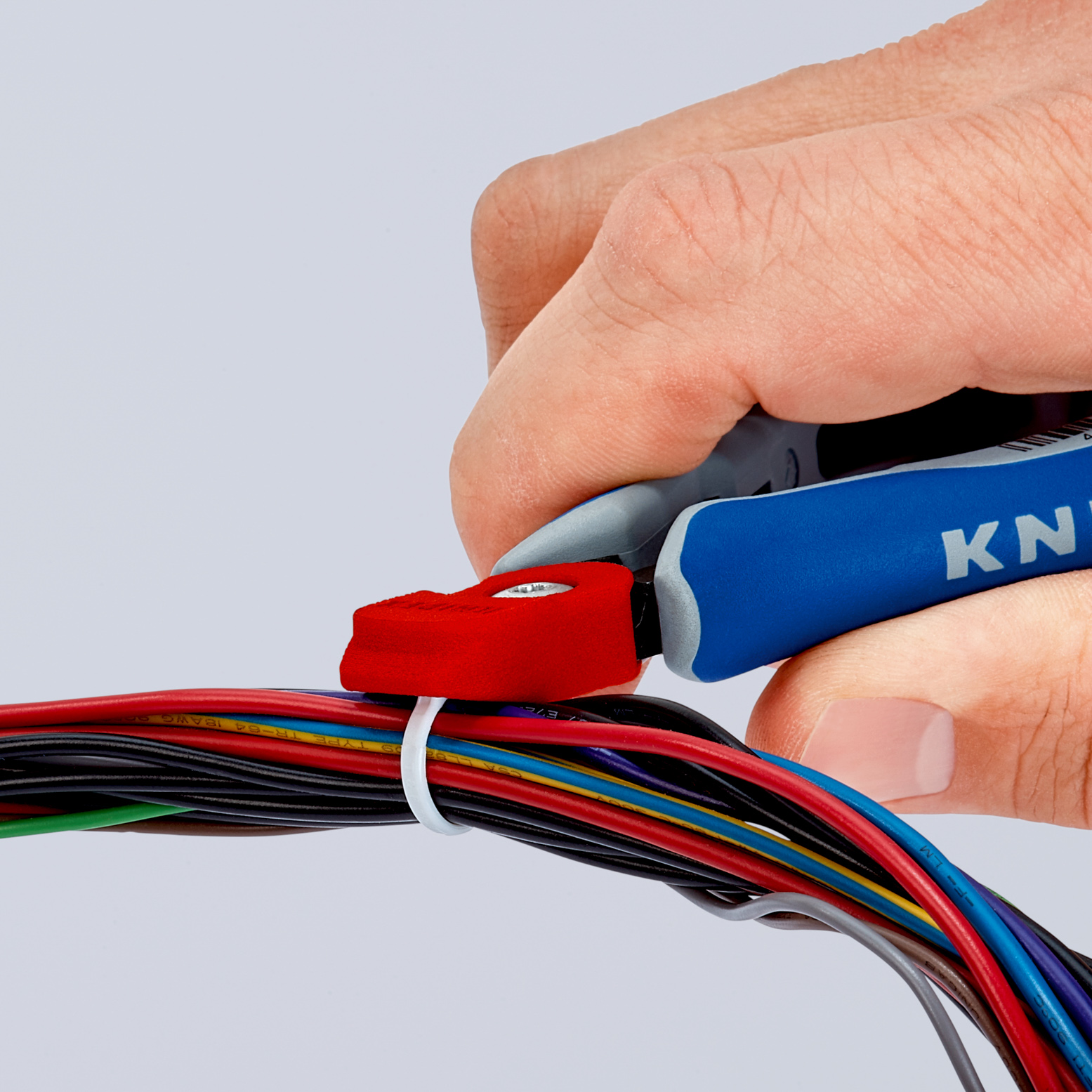 Dispositif retenue anti fod 79 02/22 125 KNIPEX - 00 11 V79
