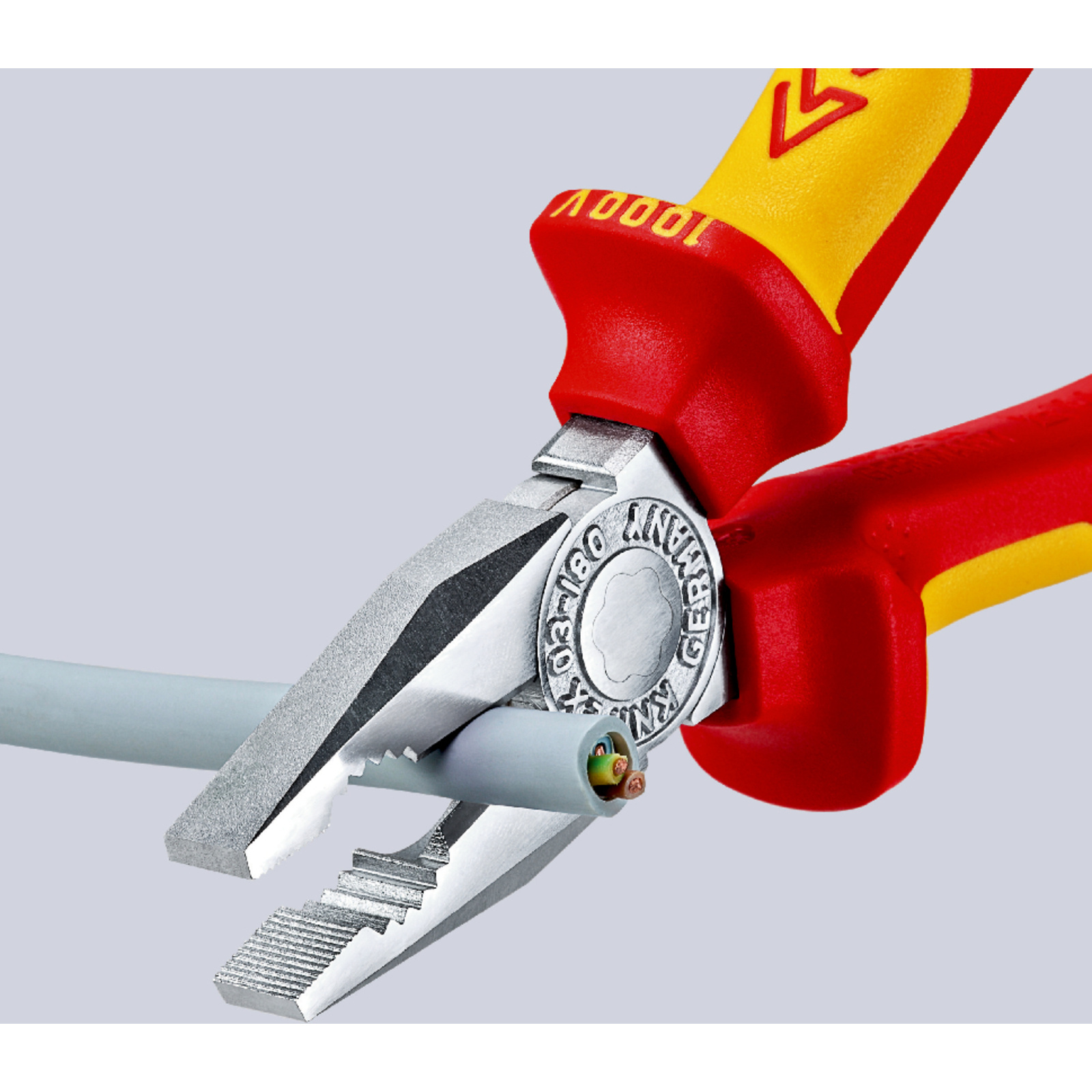Pince universelle 160mm avec tranchant - Bi-matière - Chromée - Isolée 1000V KNIPEX - 0306160