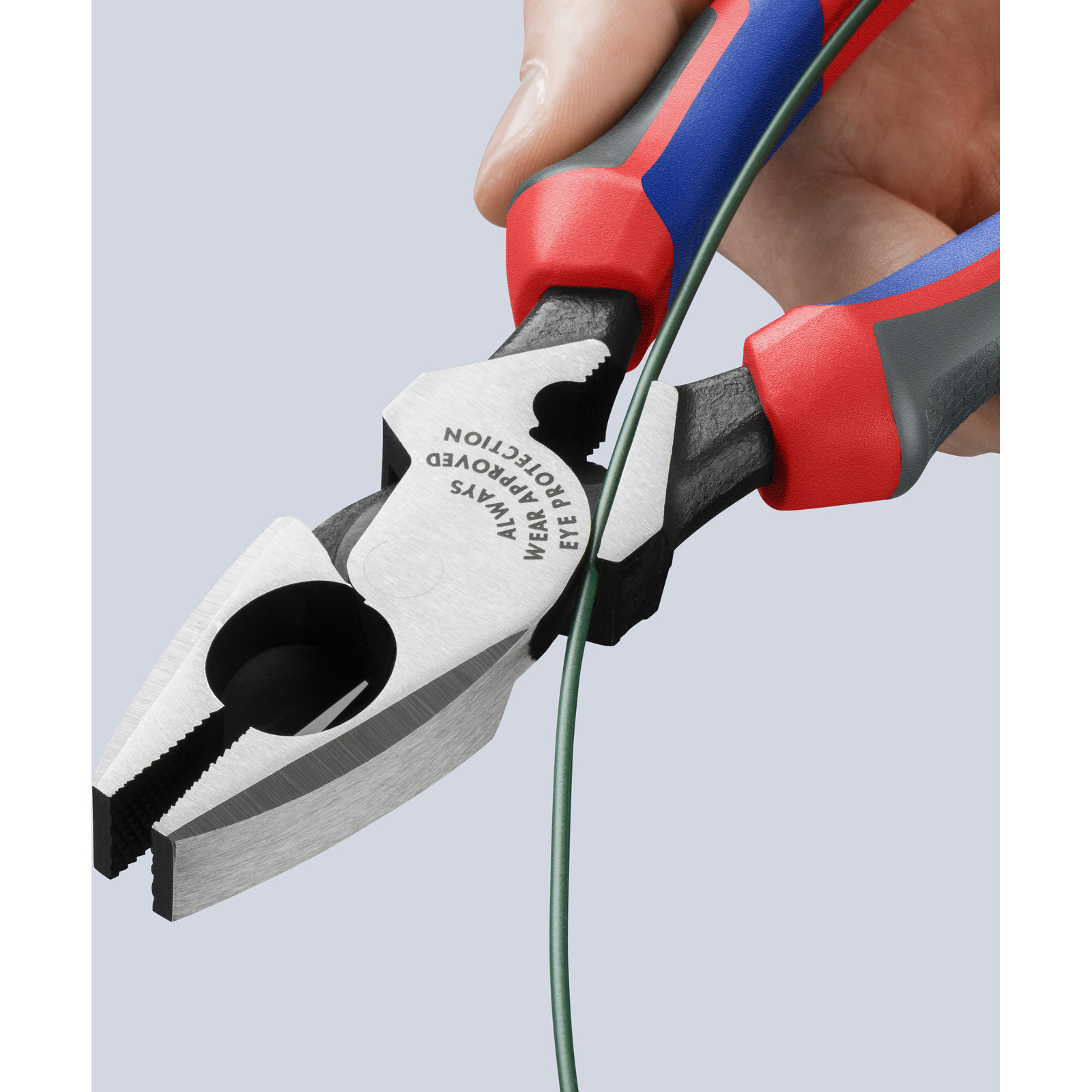 Pince universelle Linesman's 240mm avec tranchant et sertissage - Bi-matière KNIPEX - 0912240