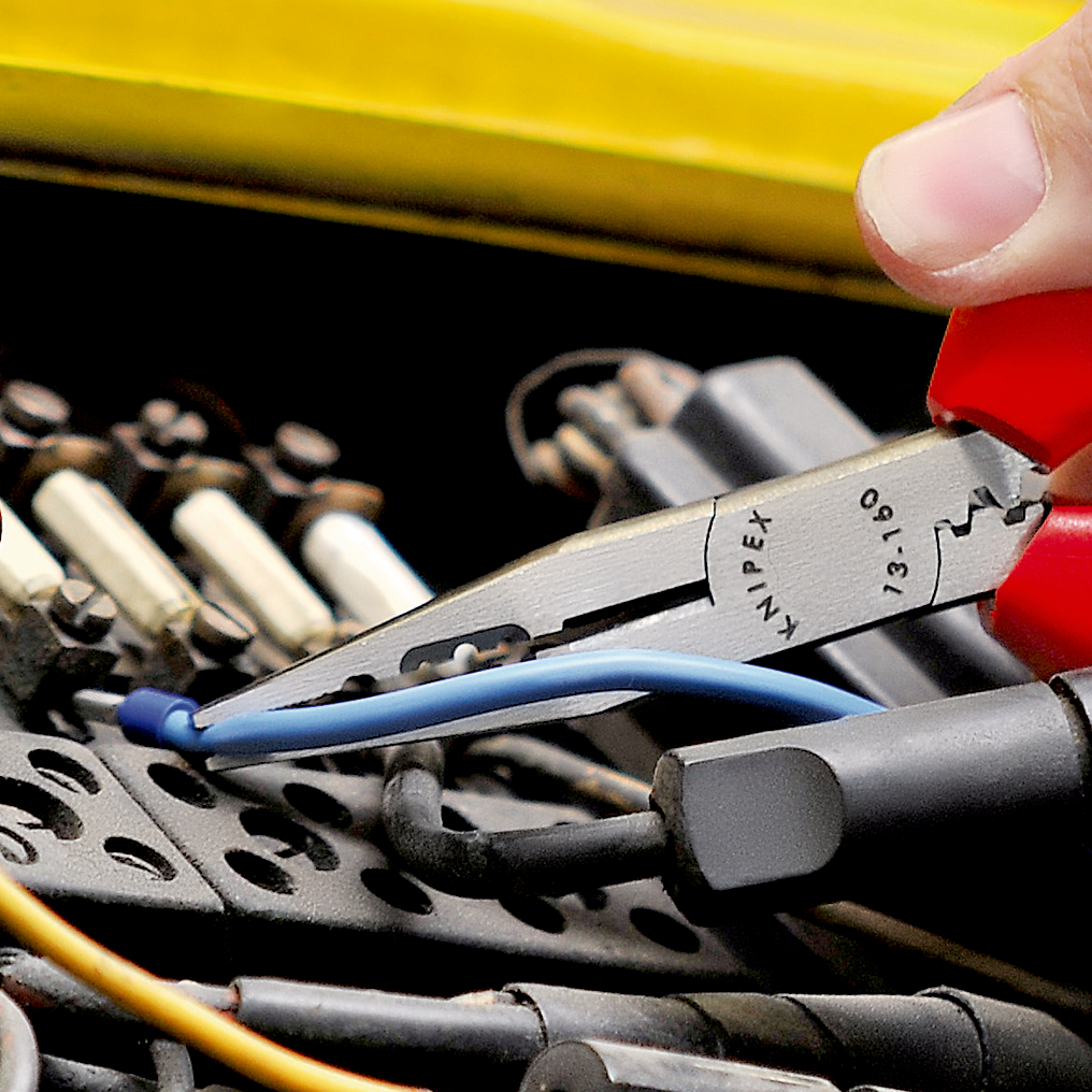 Pince multifonctions 160mm gainee pvc KNIPEX - 13 01 160