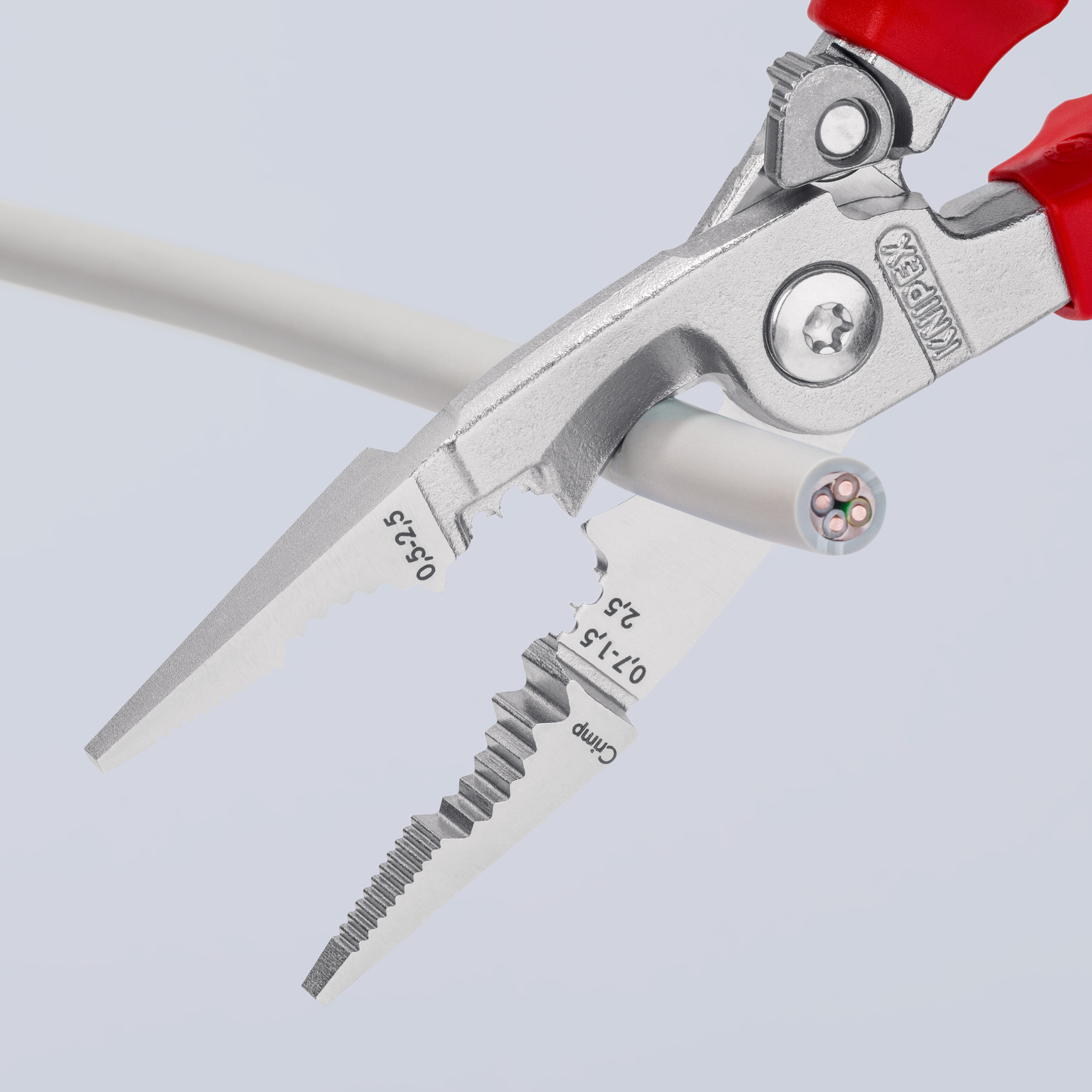 Pince multifonctions 6 outils en 1 - 200mm - Bi-matière - Chromée 1000V - Loquet KNIPEX - 1396200