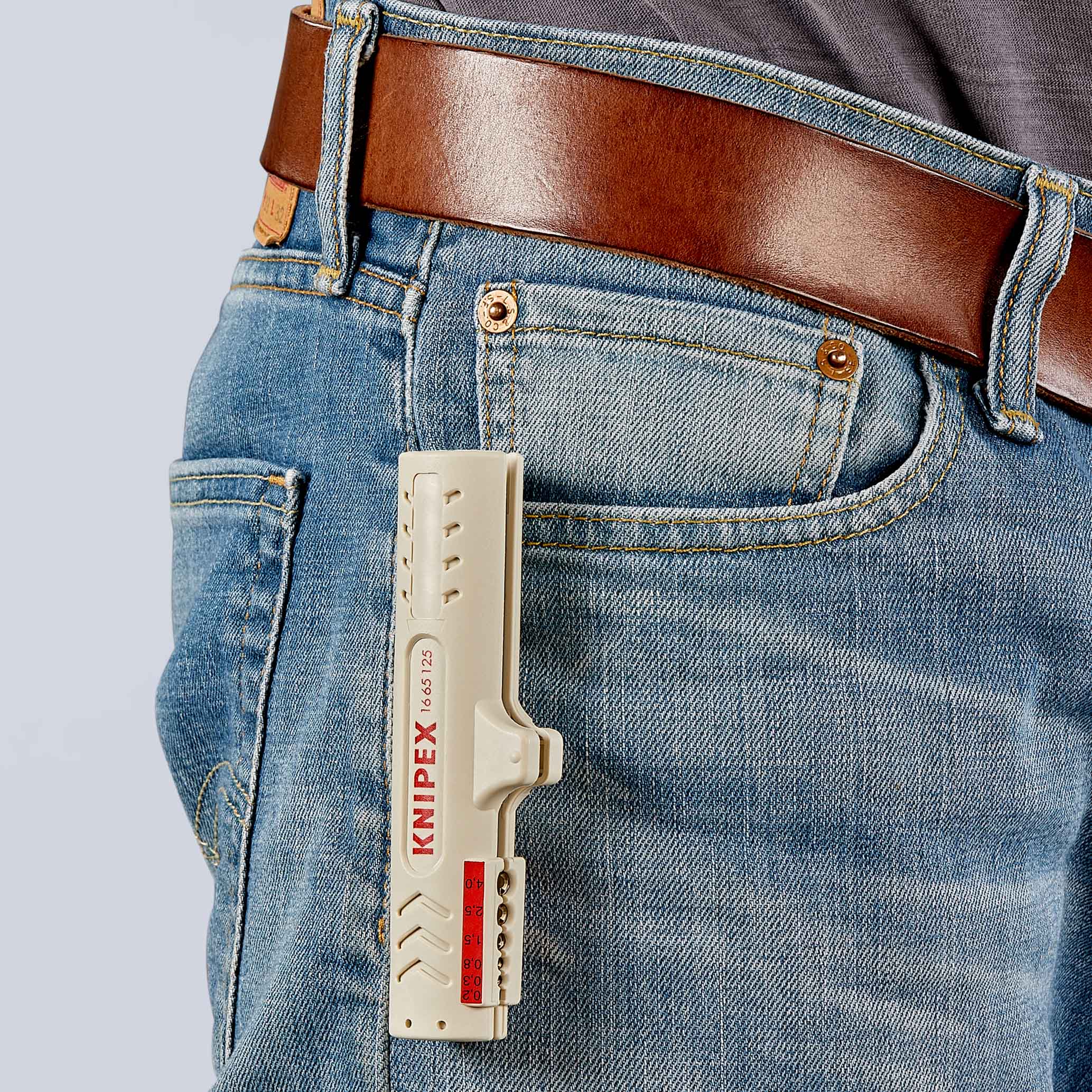 Outil degainer cable de donnees utp/stp KNIPEX - 16 65 125 SB