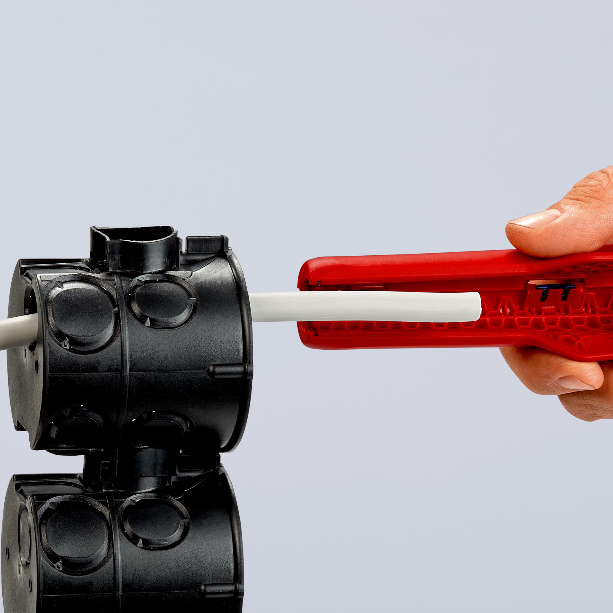 Outil a degainer en profondeur ø8-13mm KNIPEX - 16 80 175 SB