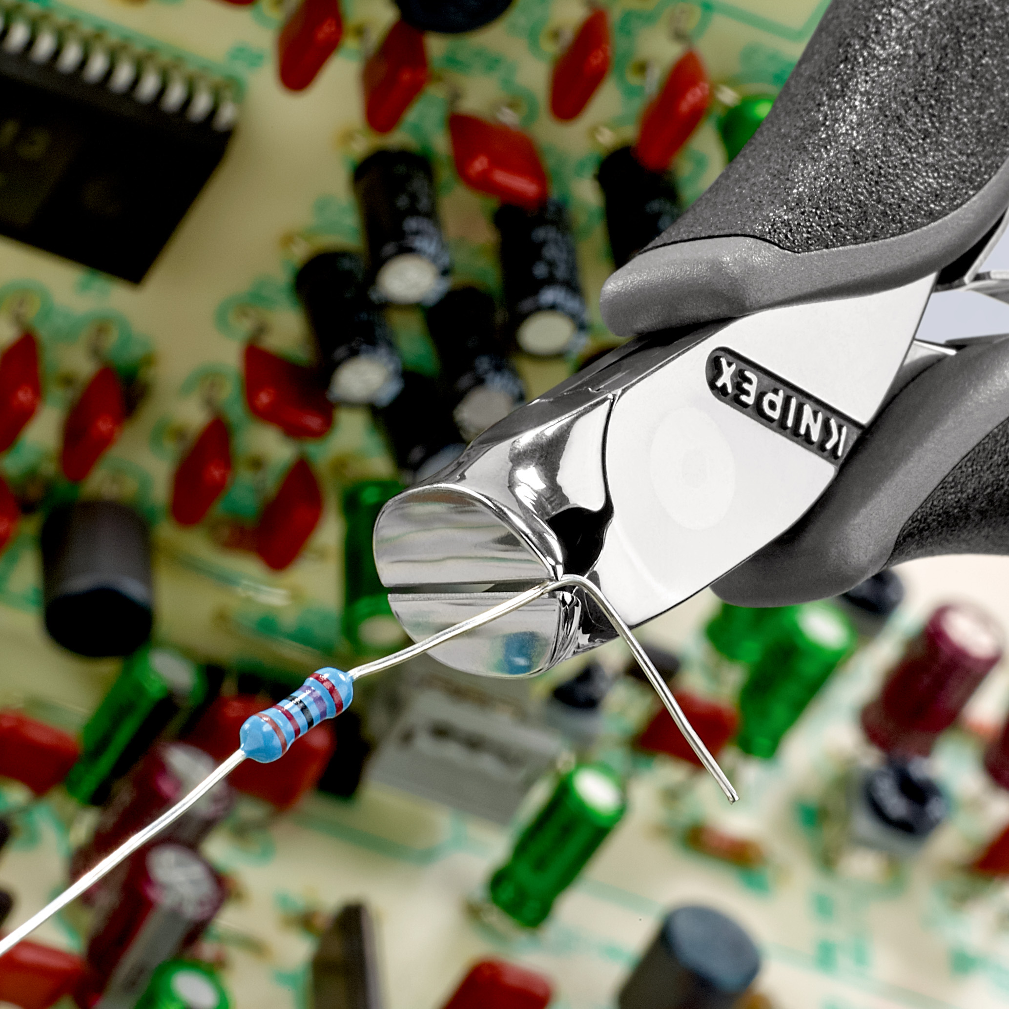 Pnce coupante devt 120mm electro 15° esd KNIPEX - 64 32 120 ESD