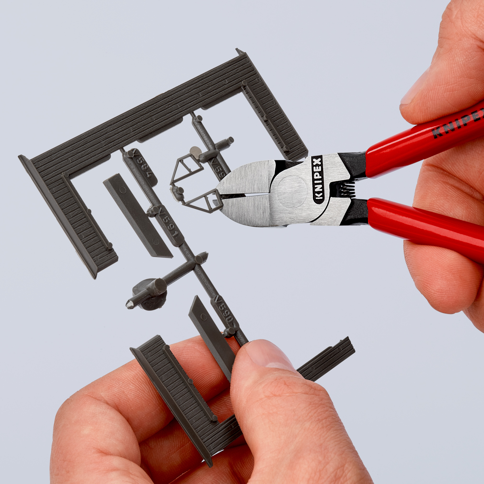 Pince coupante cote pr plastique 140mm KNIPEX - 72 01 140