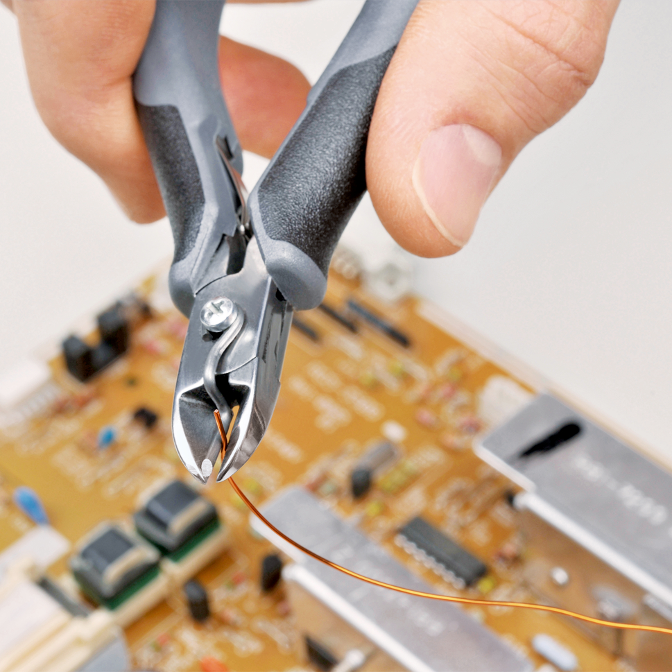 Pince coupante cote electro 115mm esd KNIPEX - 77 12 115 ESD