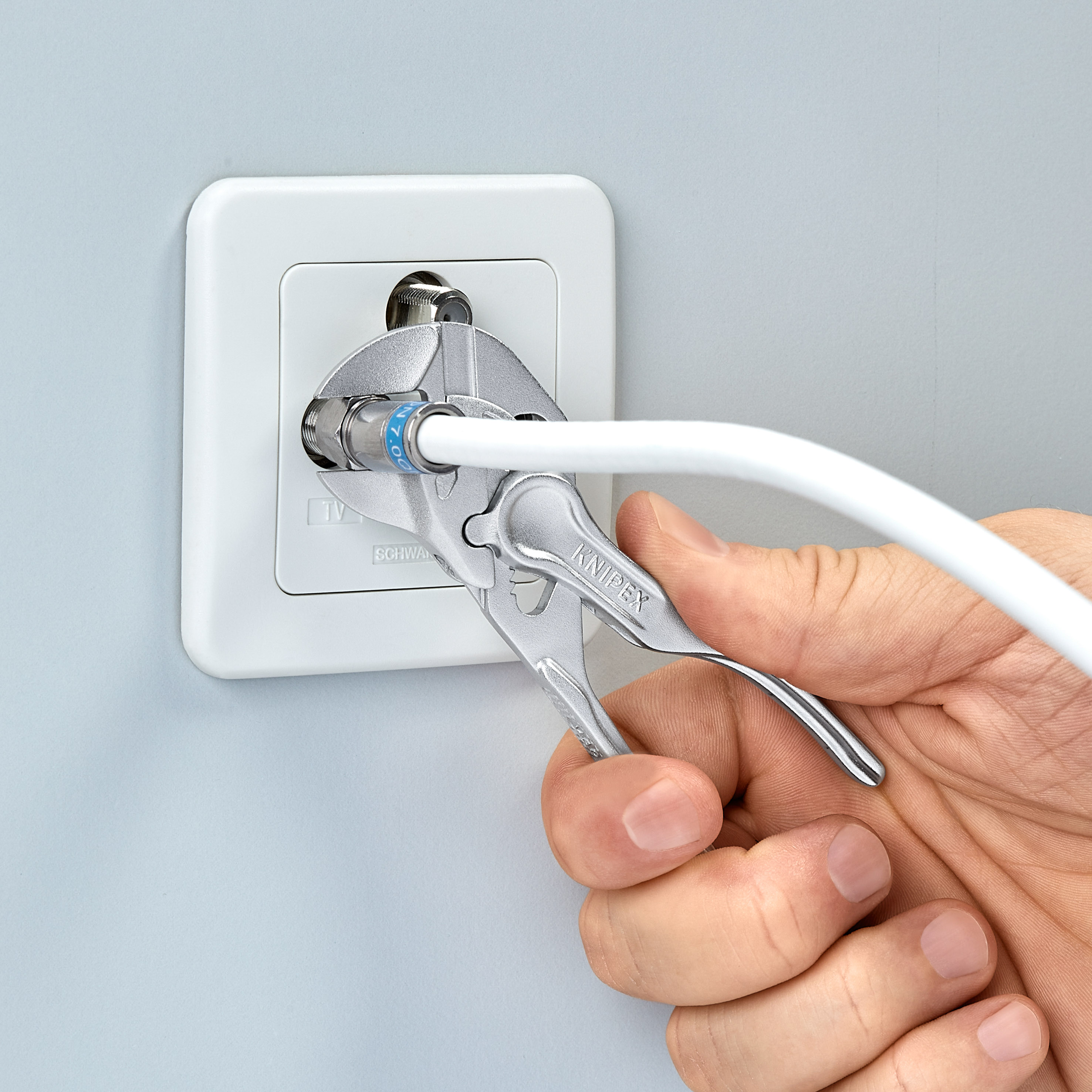 Pince clé XS 100mm - Chromée - Capacité 21mm KNIPEX - 8604100