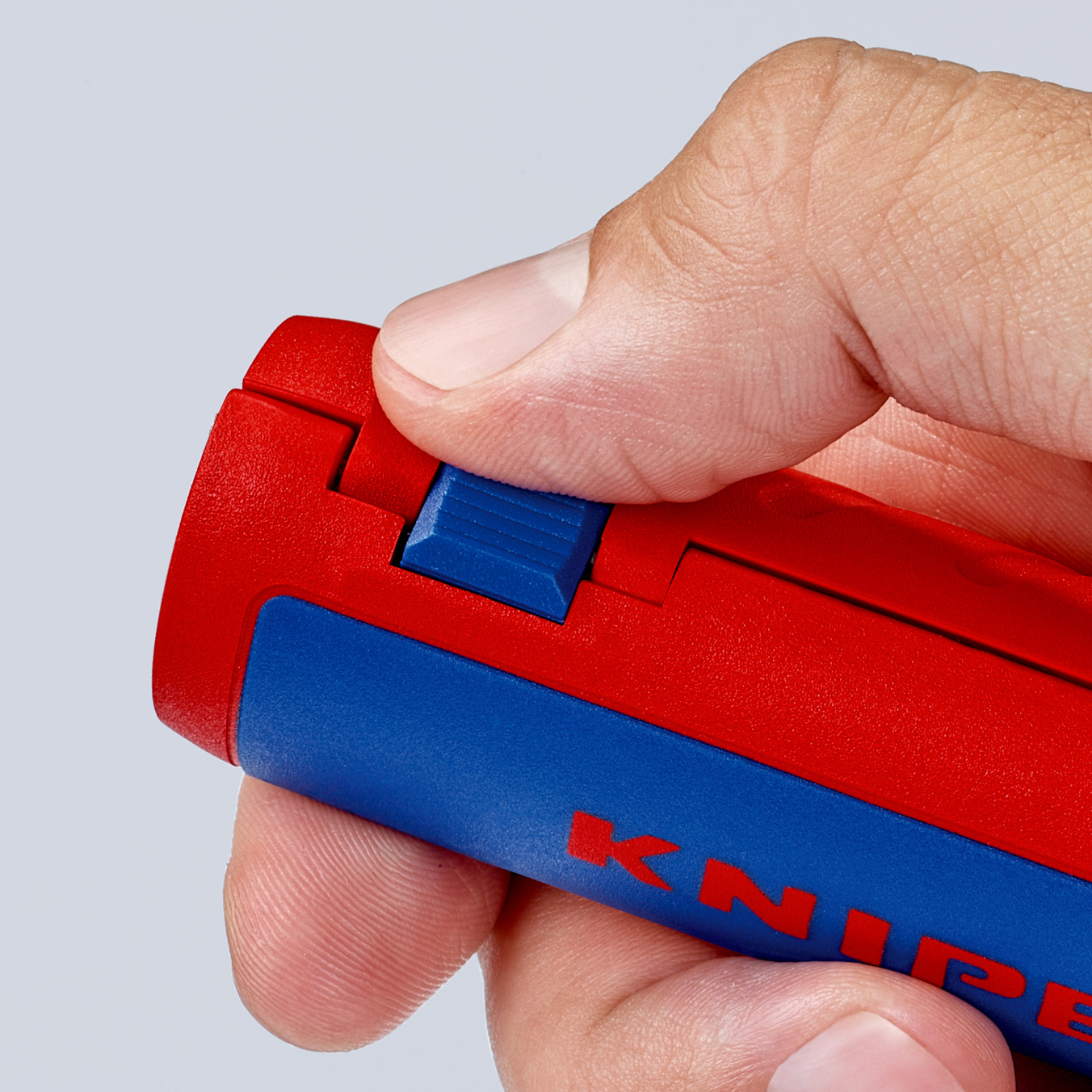 TwistCut Coupe-gaines préfilées et sanitaires de D13 à 32mm - SC KNIPEX - 902201SB