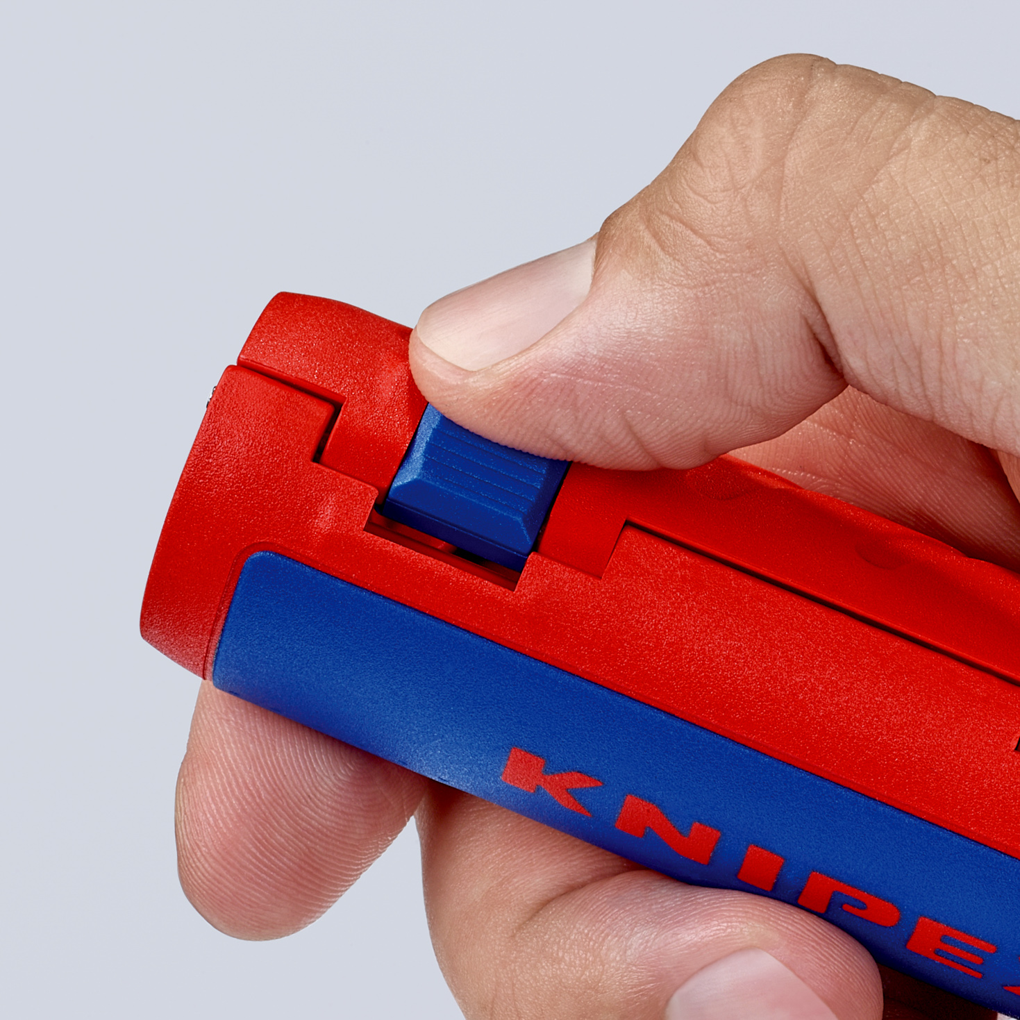 TwistCut Coupe-gaines préfilées et sanitaires de D13 à 32mm - SC KNIPEX - 902201SB