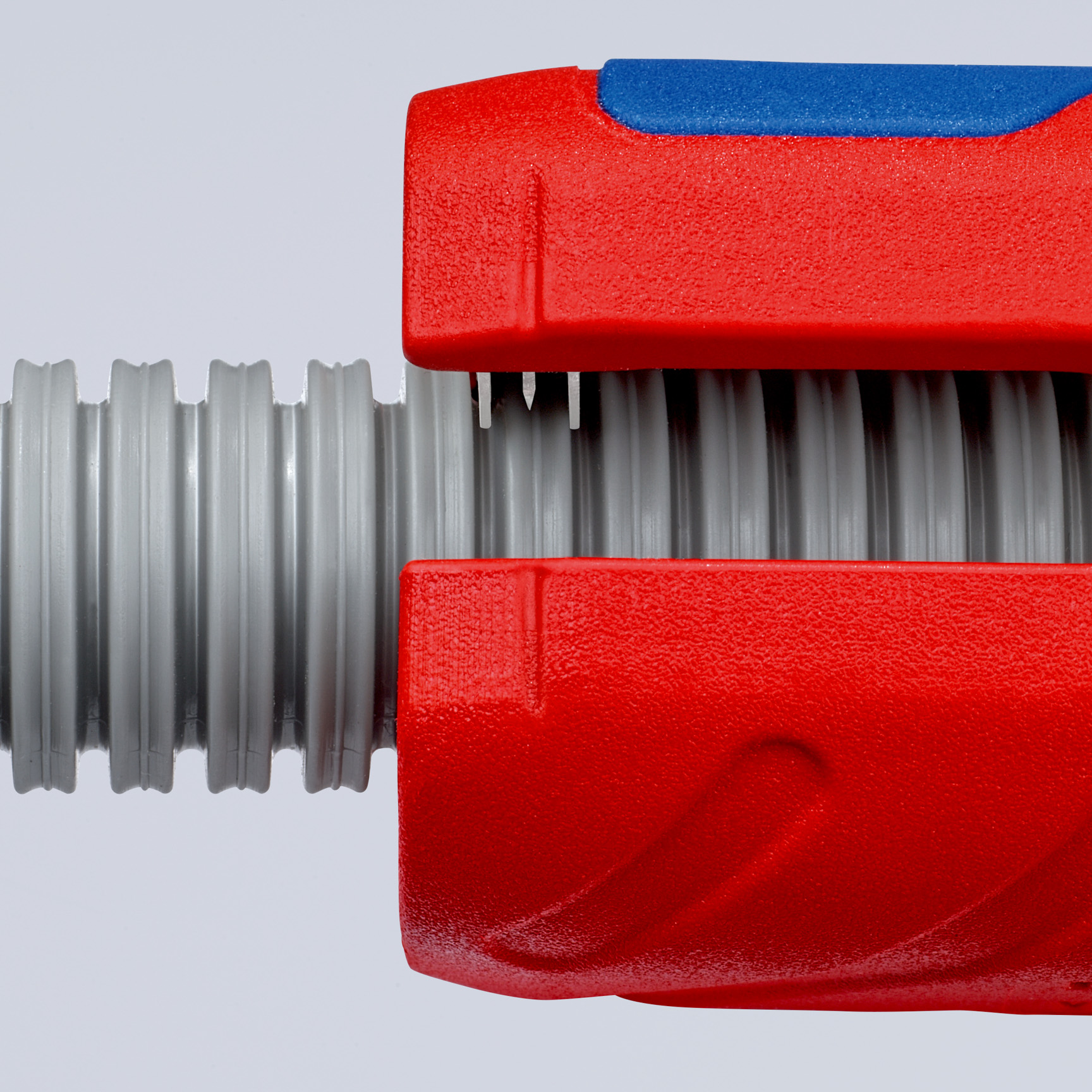 Coupe-gaines twistcut avec denudage KNIPEX - 90 22 02 SB