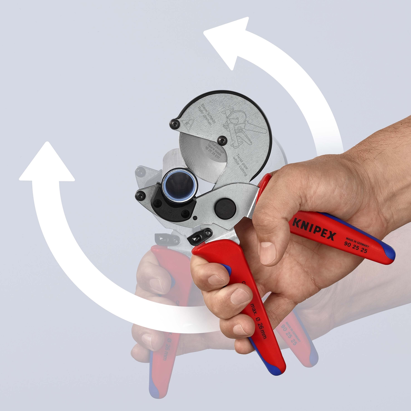 Coupe-tubes multicouches / PE - Ø 26mm max - sans déformation grâce à sa molette KNIPEX - 902525