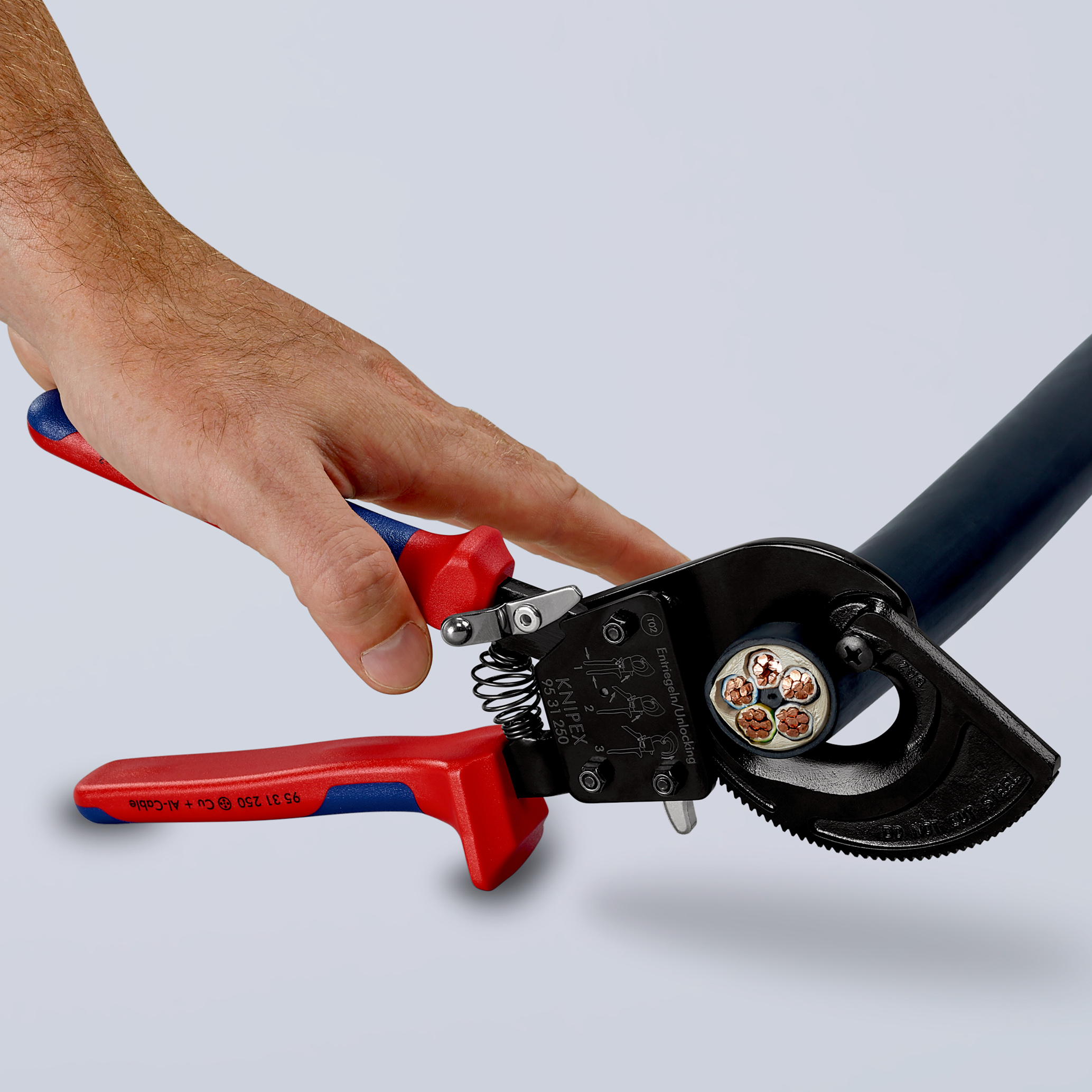 Coupe-câbles à cliquet 250mm - Cu/Al D32mm/240mm² - Gainage bi-matière KNIPEX - 9531250