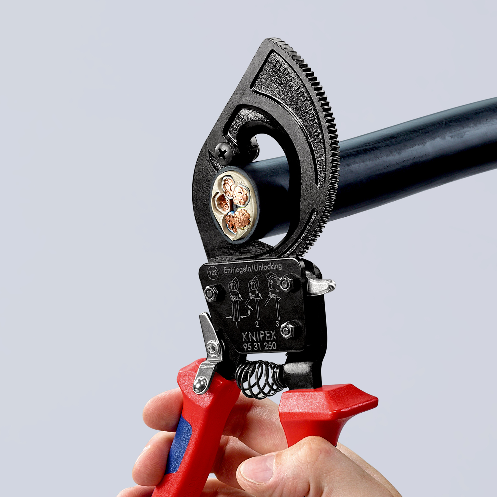 Coupe-câbles à cliquet 250mm - Cu/Al D32mm/240mm² - Gainage bi-matière KNIPEX - 9531250