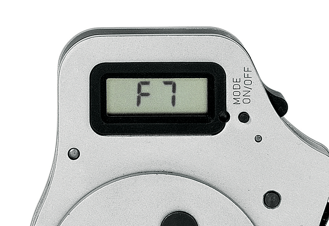 Pince a sertir 4 points contacts tournes KNIPEX - 97 52 63