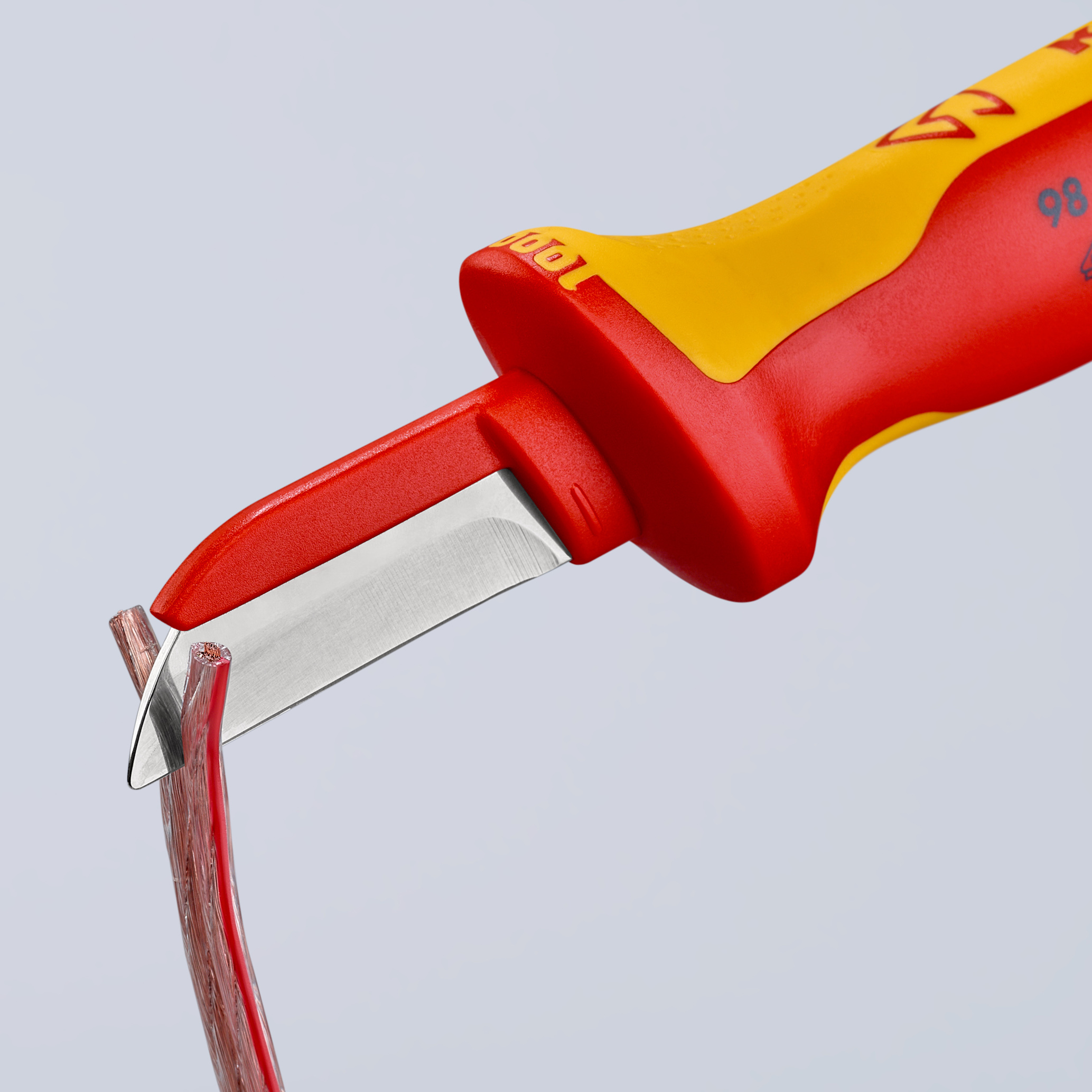 Couteau d'électricien pour câbles avec capuchon isolé lame recouverte KNIPEX - 9854