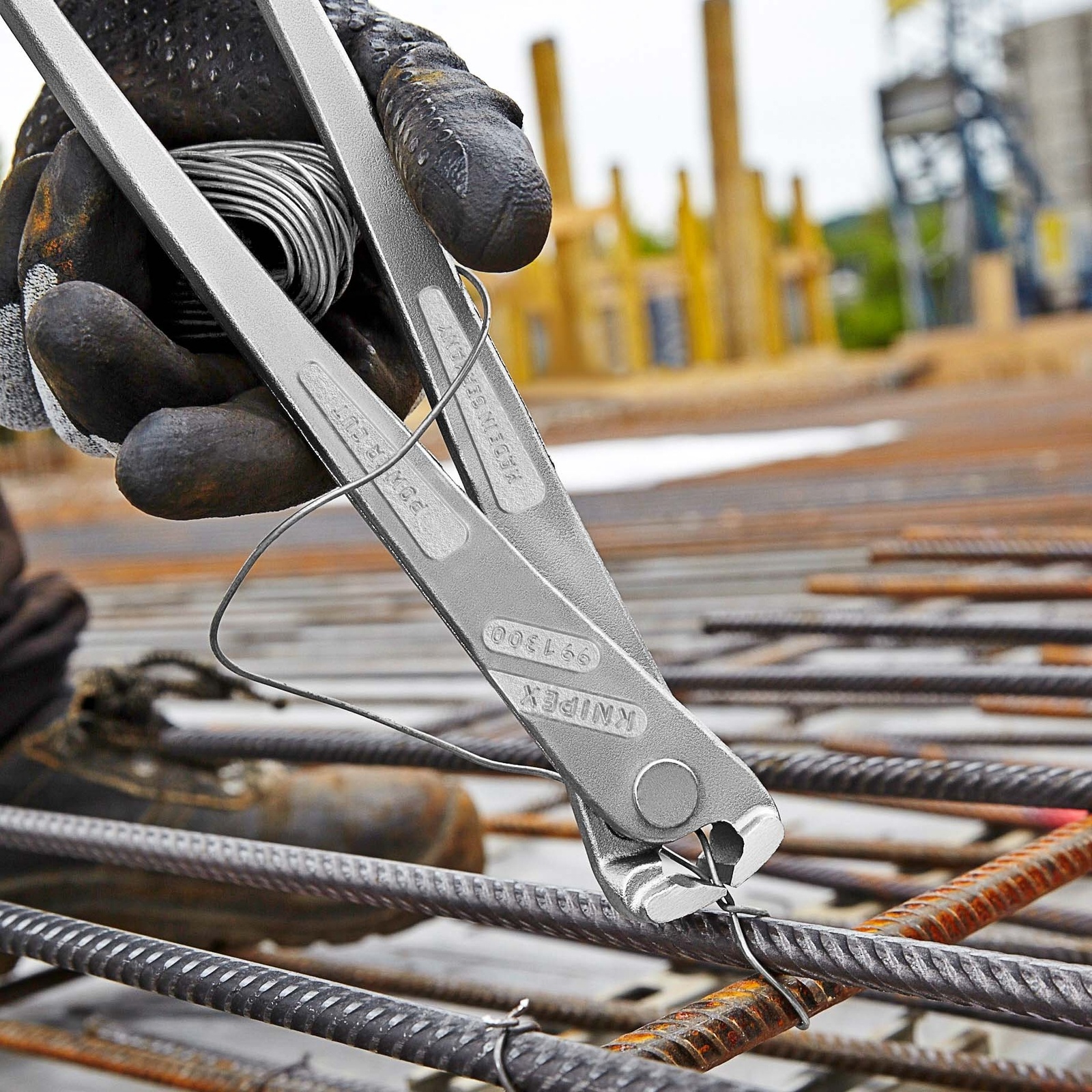 Tenaille russe 300mm démultipliée - Zinguée - Capacité 3 8mm KNIPEX - 9914300EAN
