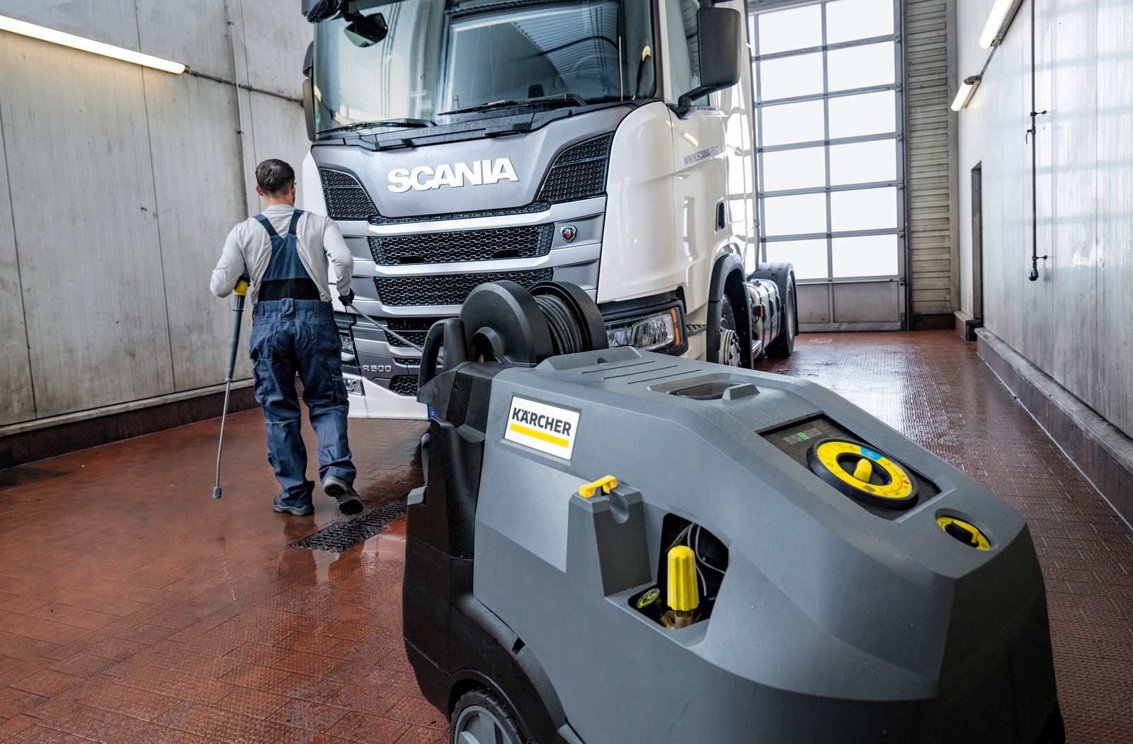 NETTOYEUR HAUTE PRESSION HDS 9/20-4MXA - KARCHER - 1.071-940.0